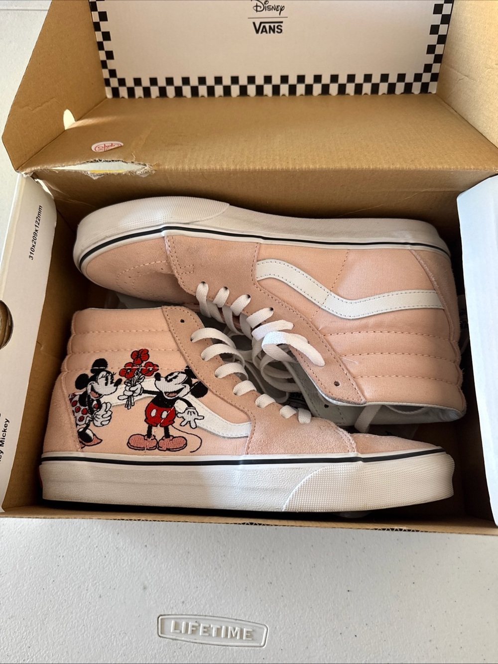 Vans Women Sk8-Hi Pink Mickey Mouse High-Top Sneakers size 8.5